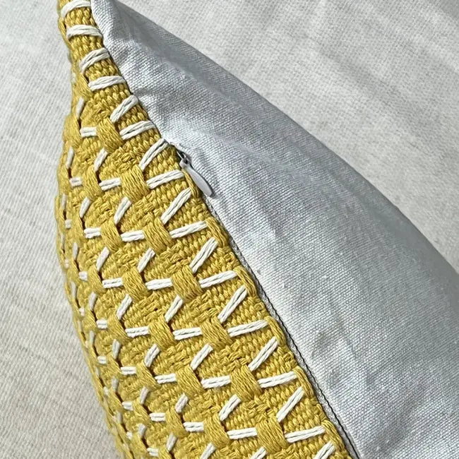 COJIN DECORATIVO GM1317-1H-17