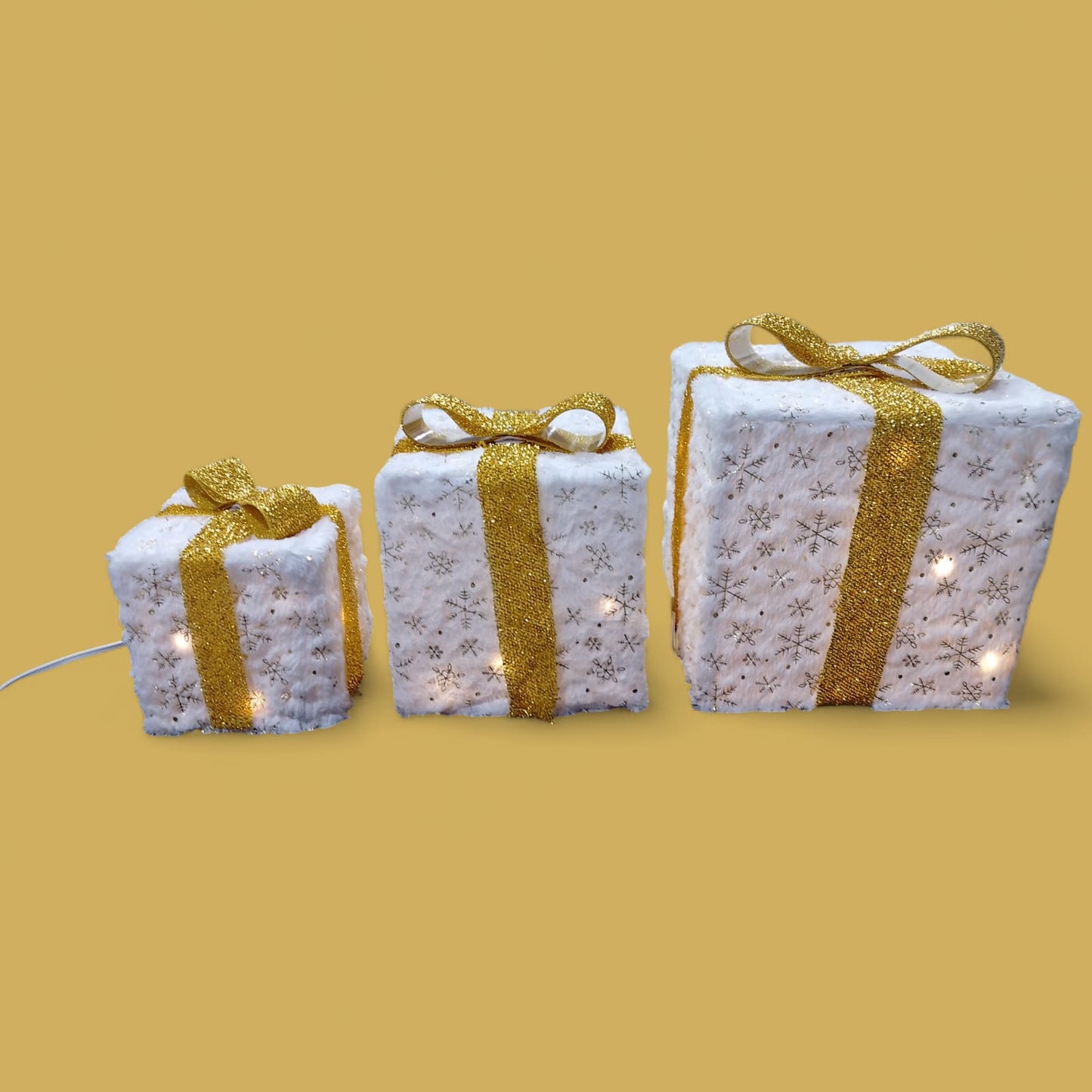 65L FIGURA DE CAJA DE REGALO CON LUZ LED'S CALIDO JL2926C