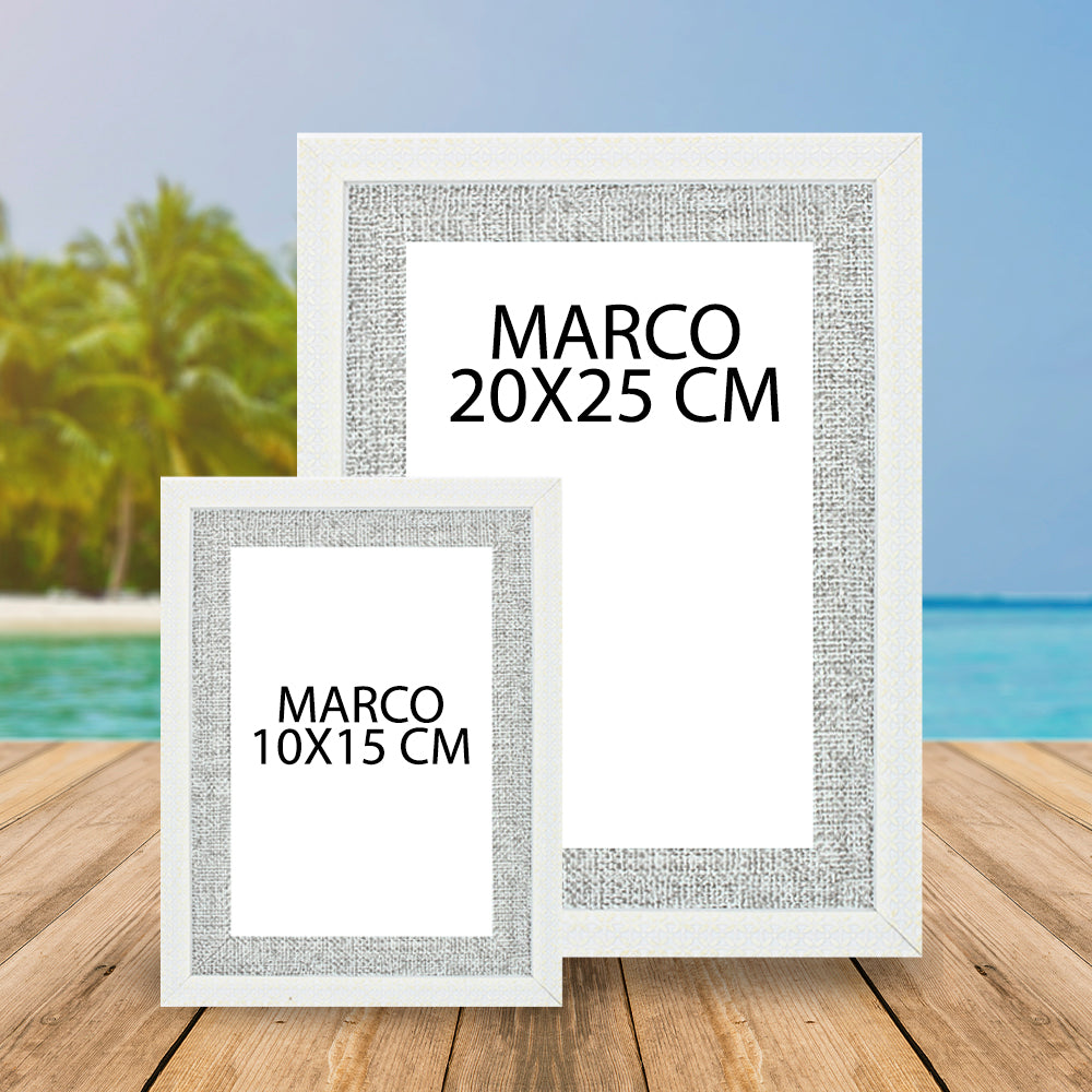 Marco clásico con flores