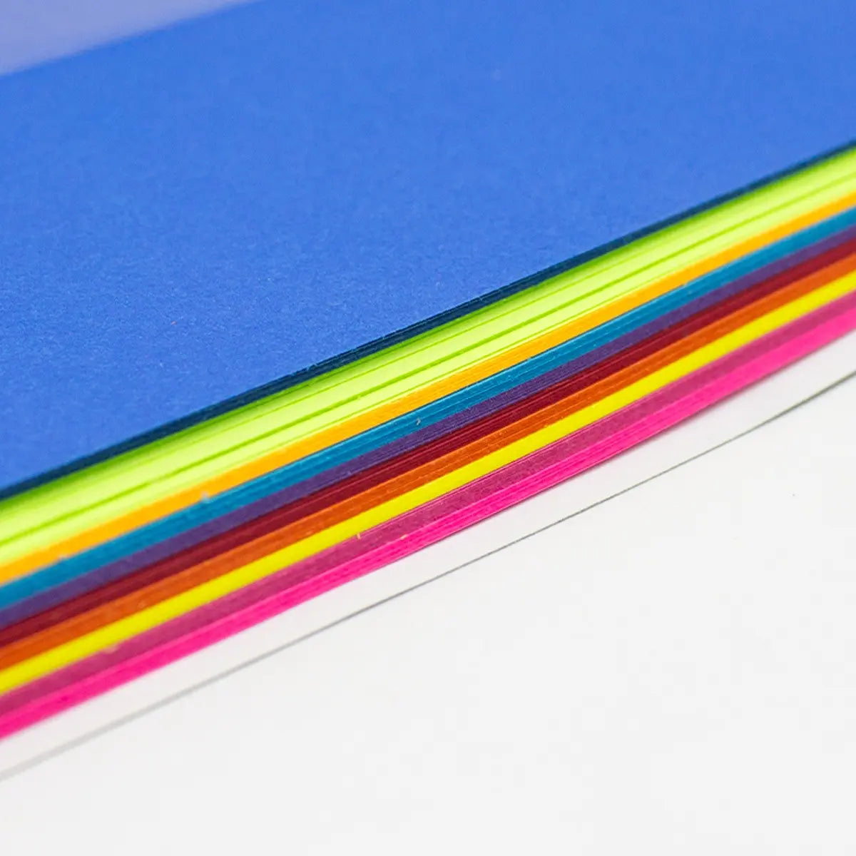 HOJA DE COLORES NEON T/C 100 HOJAS IND-0733
