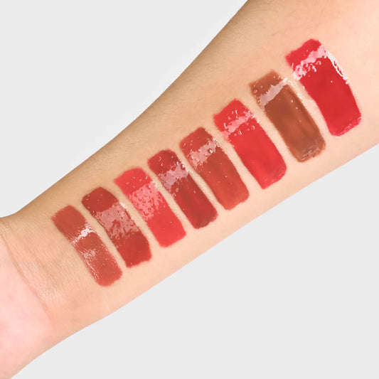 Color de labios con brillo glaseado de miel