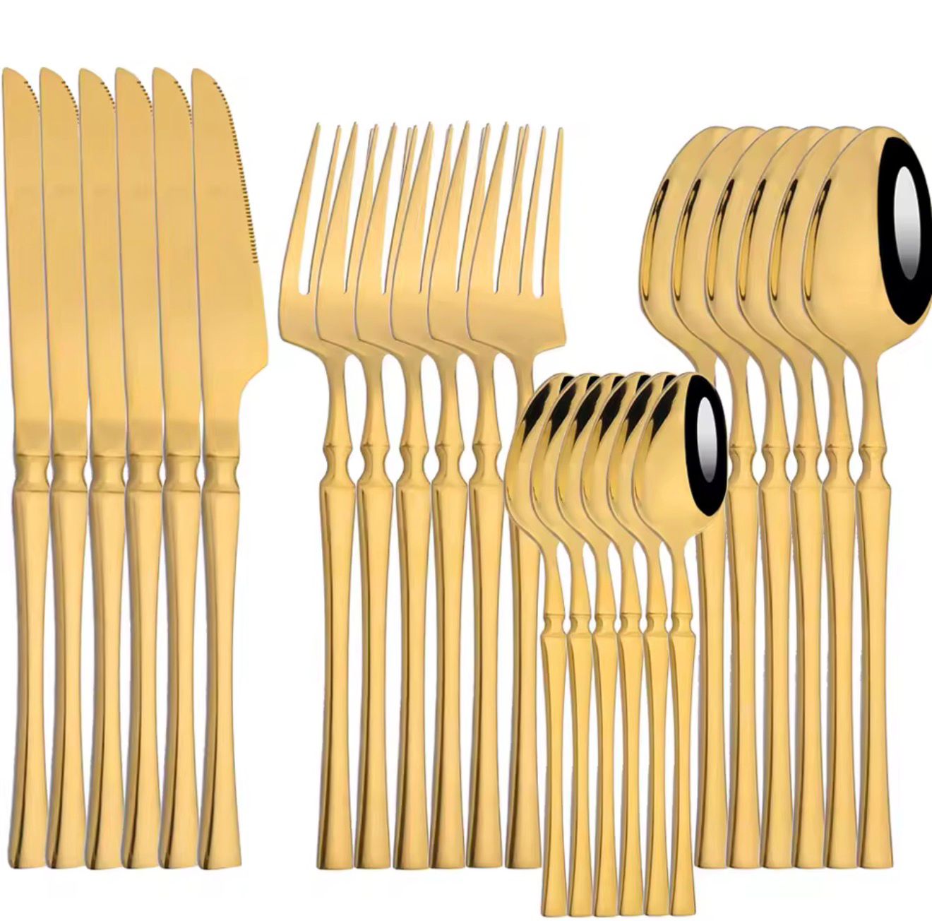 JUEGO DE CUBIERTOS DORADOS