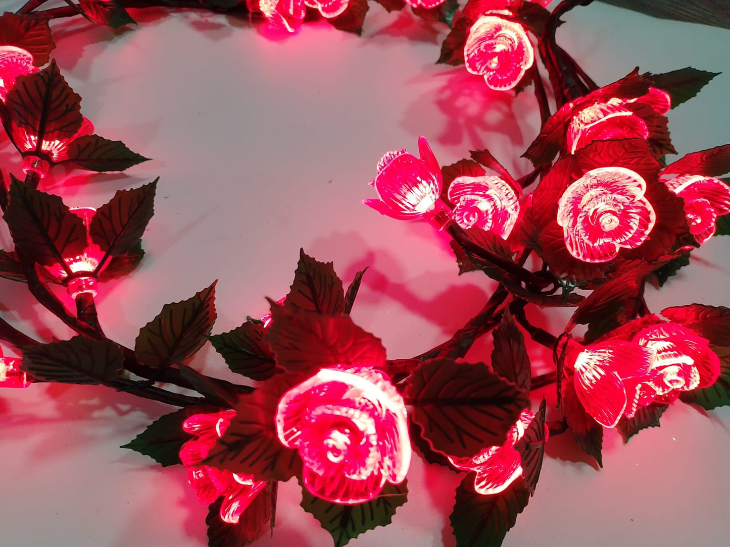 RAMA DE ROSAS CON LUCES LED'S